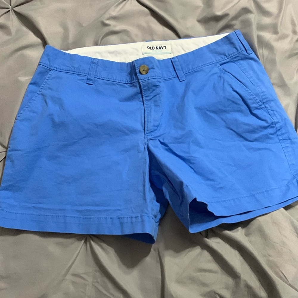Woman’s Old Navy Shorts